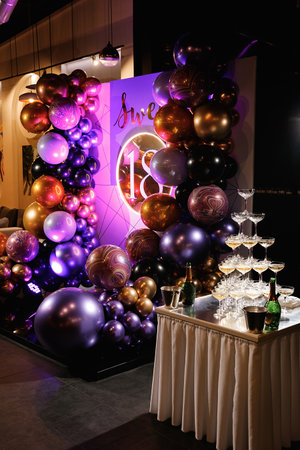 Champagne pyramid for parties at Birthday, party in restaurant. Glasses with champagne in the form of a slide. 2021の写真素材
