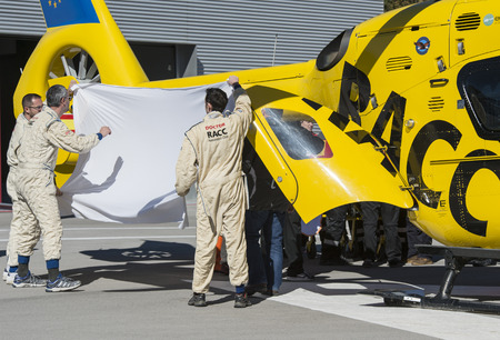 FORMULA 1 TEST DAYS - FERNANDO ALONSO AIRLIFTED TO HOSPITALのeditorial素材