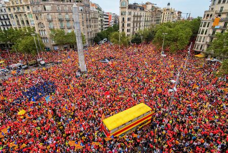 BARCELONA, SPAIN - SEPTEMBER 11, 2018: Hundreds of thousands of Catalans call for independence from Spain on the National Day of Catalonia.のeditorial素材