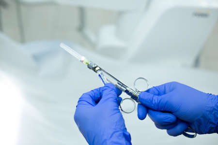 instrument for the dentist, for the treatment and inspection of teeth and braces