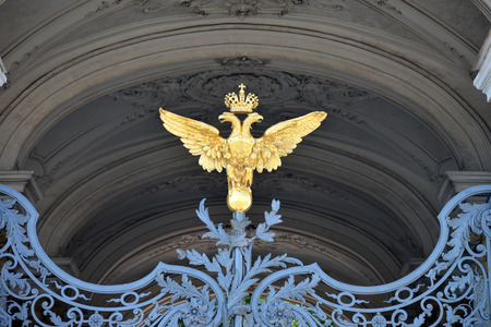 Russia, Saint-Petersburg. Double eagle on the gate of Winter Palace.のeditorial素材