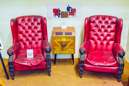 USA, CA, Los Angeles, Hollywood, 11 Janua 2015: Photo of Warner Bros inside views. Studio Tour Hollywood, chandeliers  lamps, books, a mummy, skeleton, background, vintage, Russian chandelier, statuesのeditorial素材