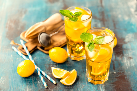 iced sweet tea refreshing cold summer drink or lemonadeの写真素材