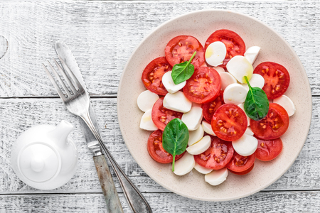 plate of a simple traditional Italian salad capreseの写真素材