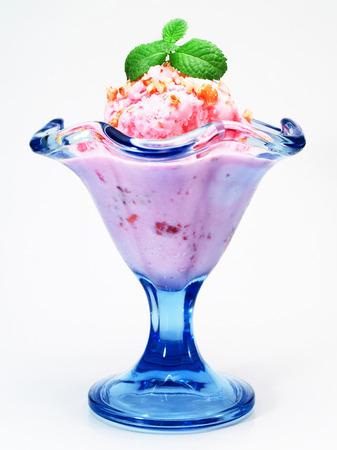 Strawberry Ice Creamの写真素材