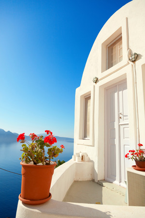 Summer resort with a perfect view of the volcano in Oia, Santoriniのeditorial素材