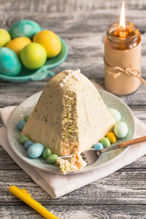 Traditional Easter Ortodox curd cake with pistachios. Traditional Easter cottage cheese dessert. Easter background.の写真素材