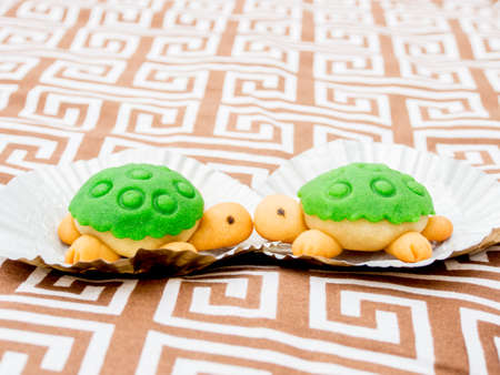 Kissing Turtle Shaped Cakeの写真素材