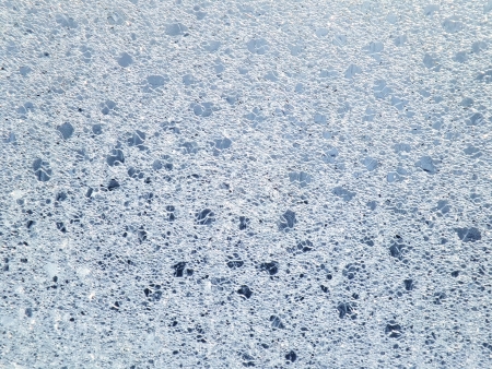 Homogeneous ice pattern on a window pane