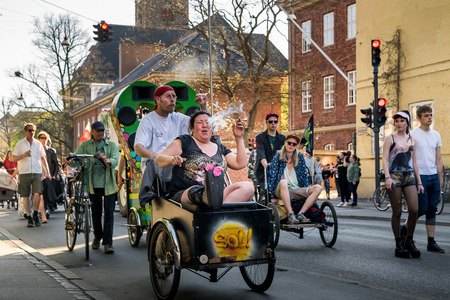 Global Marijuana Marsh in Prinsessegade, just outside of Christiania, Copenhagen, Denmark, with 'Canabis Cures Cancer' as a main theme, May 7th 2016のeditorial素材