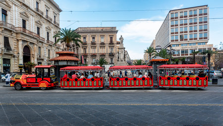 Catania, Sicily, Italy - May 22, 2023: Fun Train for tourists sightseers in Catania, Via Vittorio Emanueleのeditorial素材