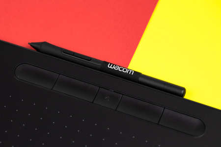 Kazo-shi, Japan 22.04.2020: Pen tablet Wacom Intuos M Wacom logo close upのeditorial素材