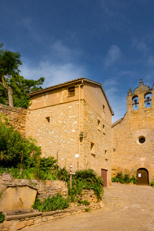 Foradada, Spain, May 1, 2020 - Castle of Montsonis in Lleida province, Catalonia. old medieval architecture, historical heritage, inhabited castle, tourist attractionのeditorial素材