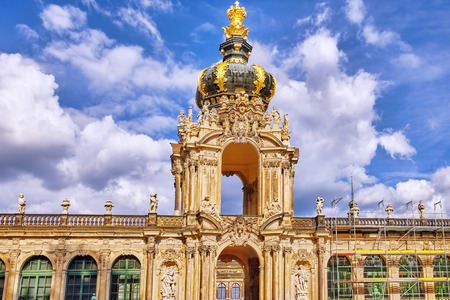 Crown Gate pedestal for the Polish crown.Z winger Palace (Der Dresdner Zwinger) Art Gallery of Dresden, was almost completely destroyed during the Second World War. Saxony, Germany.のeditorial素材