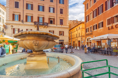 ROME, ITALY - MAY 09, 2017 : Square Campo de Fiori and Fountain of Campo de Fiori(Fontana di Campo de' Fiori) , Rome. Campo dei Fiori is a rectangular square in the center of Rome, halfway between Piazza Navona and Palazzo Farnese.のeditorial素材