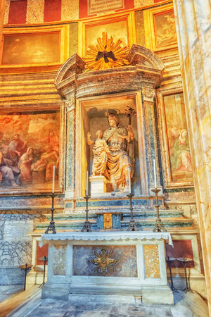 ROME, ITALY - MAY 09, 2017 : Inside  interior of the Pantheon, is a former Roman temple, now a church, in Rome, Italy.のeditorial素材