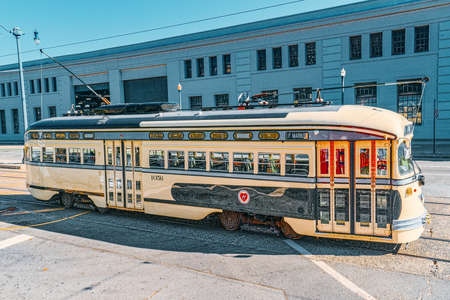 San Francisco, California, USA - September 09, 2018: Famous city trams in San Francisco.のeditorial素材