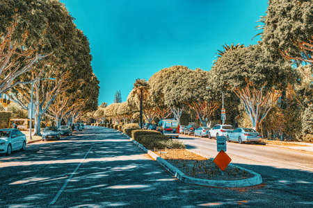 Urban views of the Beverly Hills area and residential buildings on the Hollywood hills. California. USA.のeditorial素材