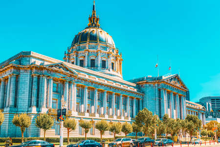 San Francisco, California, USA - September 11, 2018: San Francisco City Hall is the seat of government for the City and County of San Francisco.のeditorial素材