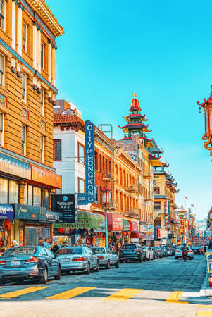 San Francisco, California, USA - September 09, 2018: Chinatown district in San Francisco.のeditorial素材