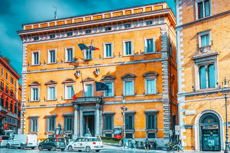 ROME, ITALY-MAY 10, 2017:  Beautiful landscape  urban and historical view of the Rome, street, tourists on it, urban life. Carabinieri Comando Tenenza Roma on Piazza Venezia.のeditorial素材