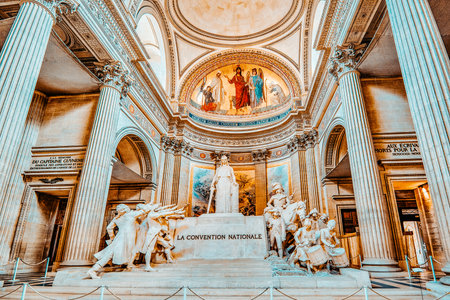 PARIS, FRANCE - JULY 05, 2016 : Inside, interior of French Mausoleum for Great People of France - the Pantheon in Paris.のeditorial素材