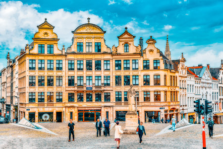 BRUSSELS, BELGIUM - JULY 07, 2016 : City views cozy European cities - Brussels, Belgium and the European Union's capital. Streets, cafes, restaurants and the people on them.のeditorial素材