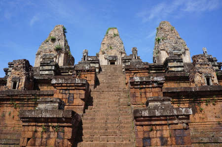 Ankgor Wat is a temple complex in Cambodia and the largest religious monument in the world by land area. Originally constructed as a Hindu temple.の写真素材
