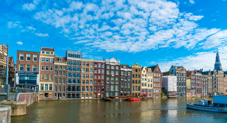Amsterdam, August 5 2017: The backside of the houses of the Warmou straat at the Damrak in Amsterdamのeditorial素材