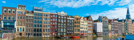 Amsterdam, August 5 2017: The backside of the houses of the Warmou straat at the Damrak in Amsterdamのeditorial素材