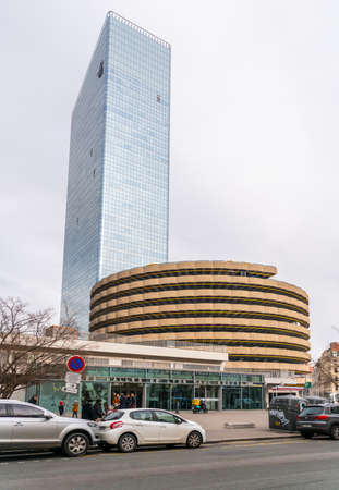 Lyon, France 3rd January 2020 - People entering the Food court Les Halles de Lyon Paul Bocuse (The Halls of Paul Bocuse) The famous foodcourt in Lyonのeditorial素材