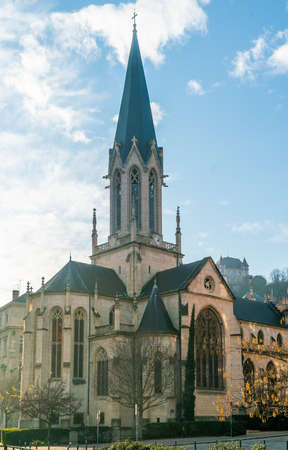 Lyon, France 3rd January 2020 - people passing the Eglise Saint Georges (Saint George Church} in the old part of Lyonのeditorial素材
