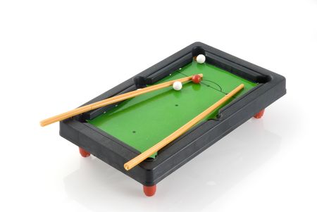 Billiard-table to play a set