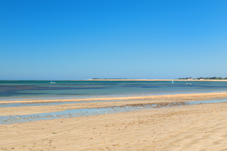Ile de RÃ© - Beach cart at La Couarde sur merの写真素材