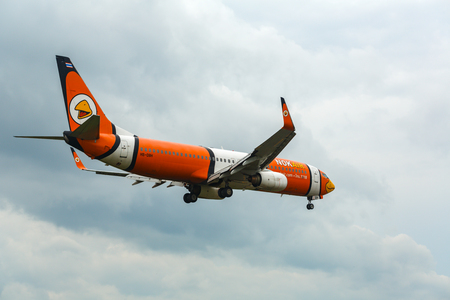 Boeing landing approachのeditorial素材