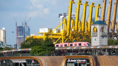 Monorail train on Sentosa island near cargo portのeditorial素材