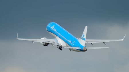 Photo KLM Cityhopper Embraerのeditorial素材