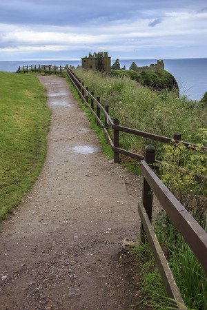 Footpath to Dunnottar Castle, Scotlandのeditorial素材