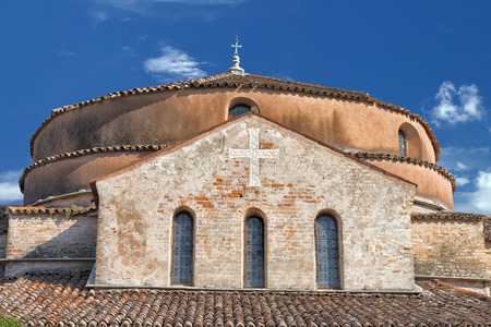 venice laguna church medieval dome 