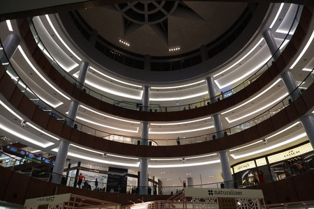 DUBAI, UAE - AUGUST, 14 2017 - Dubai Mall is the largest mall in the world by total area. Located in United Arab Emirates, it is part of the 20-billion-dollar Downtown complex, and includes 1,200 shops, attracting over 54 million visitors each year.のeditorial素材