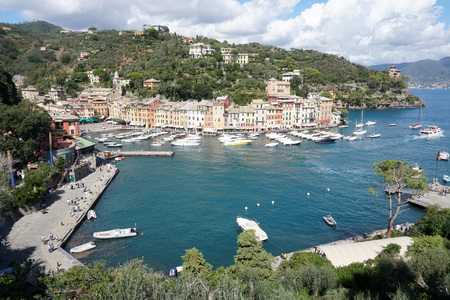 PORTOFINO, ITALY - SEPTEMBER 19 2017 - Vip and tourist in pictoresque village, Portofino is a place known for international tourism and the jet-set lifestyle.のeditorial素材