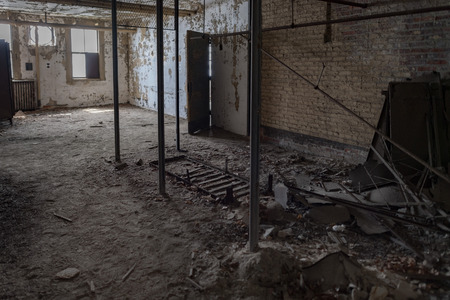 ellis island abandoned psychiatric hospital interior rooms viewの写真素材