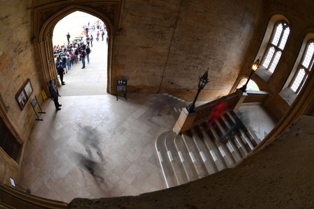 OXFORD, ENGLAND - JULY 15 2017 - Tourist in famous christ church college from asia, europe and america. The ancient university town one of most visted in England and in the world.のeditorial素材