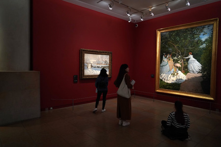 PARIS, FRANCE - OCTOBER 5 2018 -  Orsay Museum is railway station built in 1900, with the largest collection of impressionist masterpieces in the world, including Monet, Manet, Degas, Renoir, Van Gogh.のeditorial素材