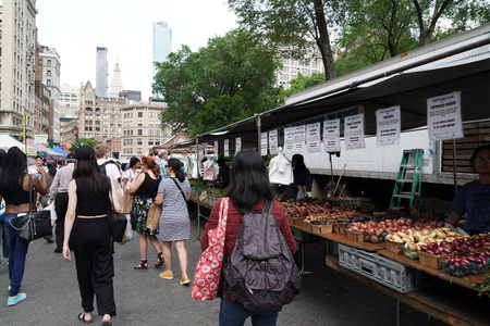 NEW YORK, USA - MAY 25 2018 - New york annual street art market, hold every year in manhattanのeditorial素材