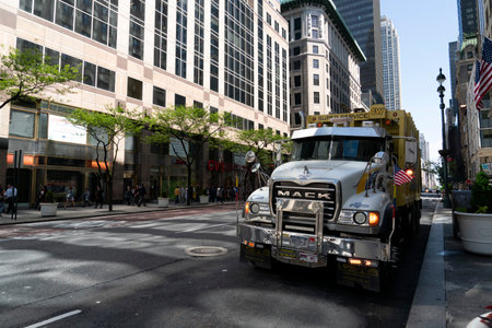 NEW YORK, USA - MAY 5 2019 - NYC streets in Manhattan are congested with traffic jamのeditorial素材