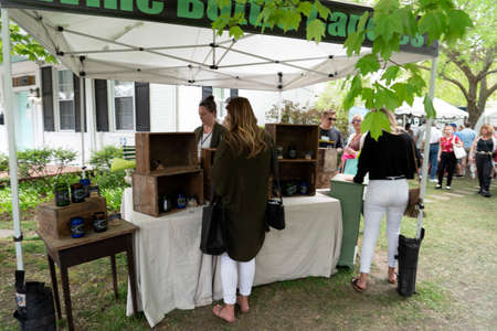 ST MICHALES, MARYLAND - USA - APRIL 26 2019 - the annual Wine tasting venue WineFest, old town is full of touristsのeditorial素材
