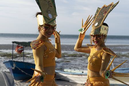 LA PAZ, MEXICO - FEBRUARY 22 2020 - Traditional Baja California Carnival with thousand of people, parade, food and dance.のeditorial素材
