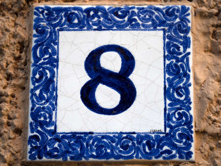 Ceramic tile number 8 detail close upの写真素材