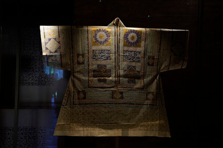 ISTANBUL - TURKEY - JANUARY 5 2024 - Cerimonial Kaftan at the imperial clothing museum in Topkapi Palace. Turkeyのeditorial素材